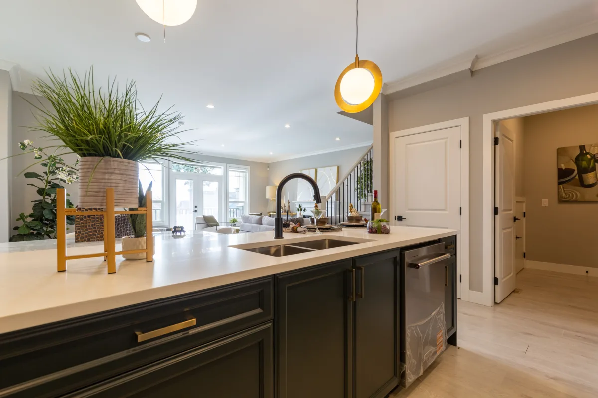 Thomas Luxury Fourplex gallery 15