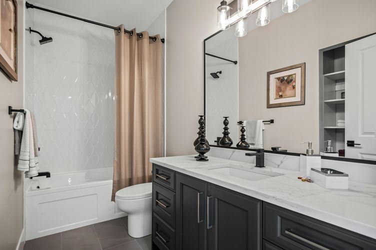 HAVERSLEY LUXURY DUPLEX