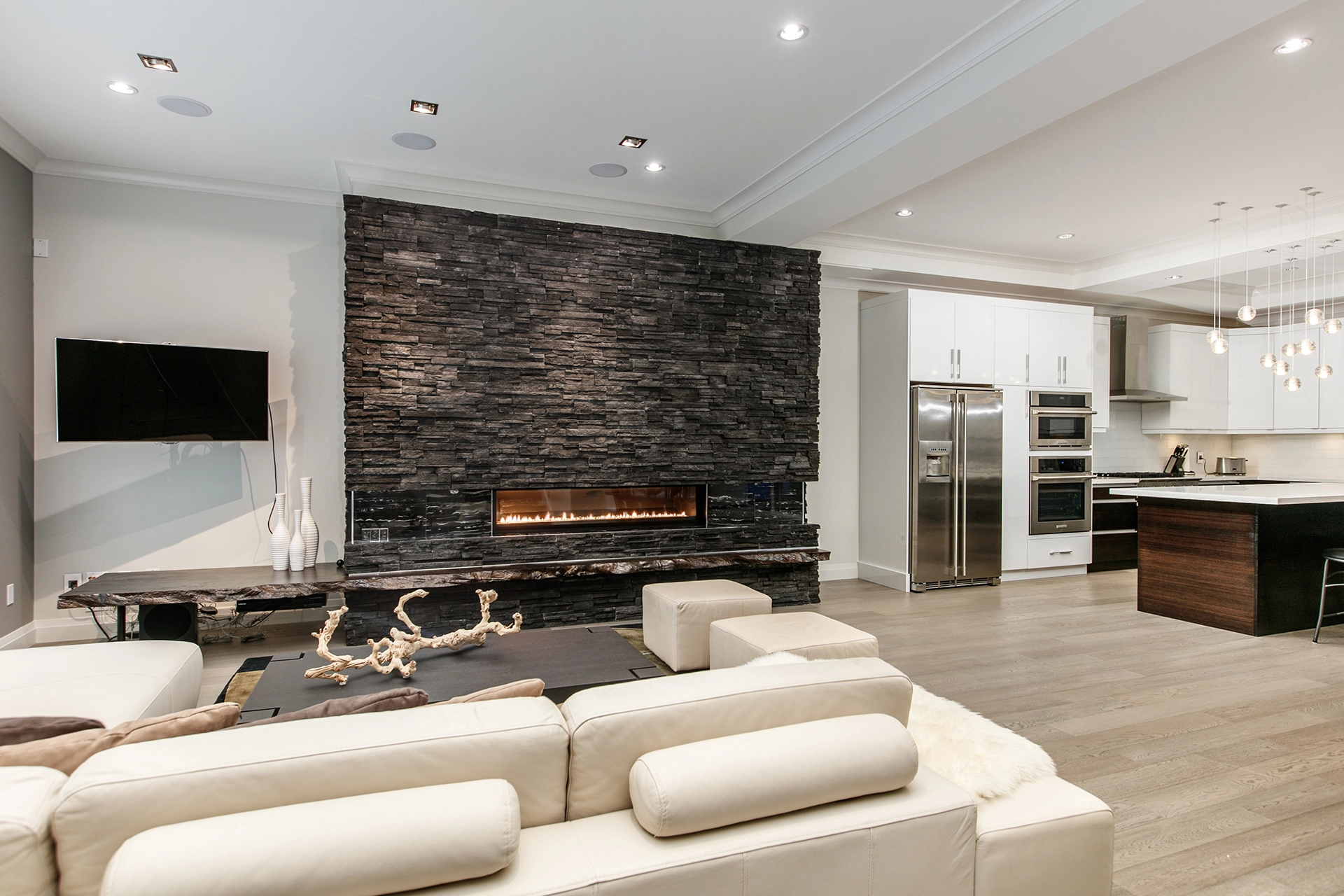 ROBSON CUSTOM HOME