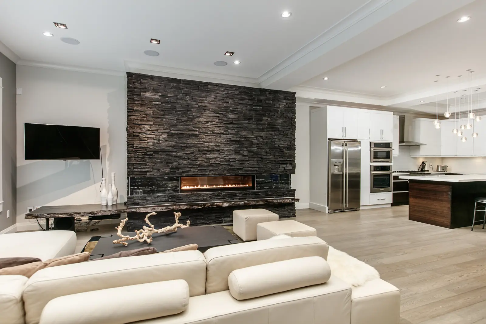 ROBSON CUSTOM HOME